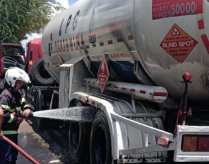 Truk Tangki LPG Nyaris Meledak, Beruntung Dipadamkan