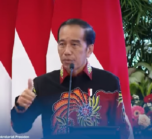 Presiden Jokowi Berikan Pesan Berulang, ” Hati – Hati “