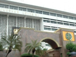 Brimob Konvoi Perkantoran Kejagung RI, Ketut : Tingkatkan Keamanan