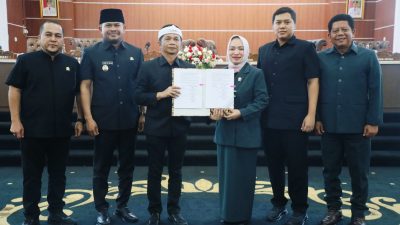 DPRD dan Bupati Purwakarta Sepakat Tandatangani Rancangan KUA-PPAS APBD TA 2026 Sebesar Rp 2,4 Triliun