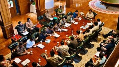 Menteri Kabinet Merah Putih dipaggil  Presiden Prabowo Bahas Penanganan Bencana