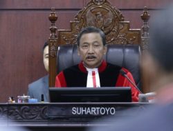 Pemohon Tak Kunjung Hadir, Uji UU Tipikor Dinyatakan Gugur