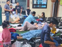 Usai Tarawih, Warga Gebang Kulon Berbondong Donor Darah Demi Selamatkan Nyawa Sesama