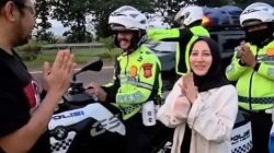 Tertinggal di Rest Area, Pemudik Asal Indramayu Diselamatkan Polisi dan Diantar Susul Keluarga