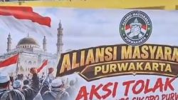 Aliansi Masyarakat Purwakarta: Aksi Tolak Gereja GKPS Cikopo Purwakarta