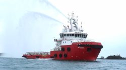 PTK Tebar Oil Boom, Gerak Cepat Bantu KMP Batumandi di Perairan Selat Sunda